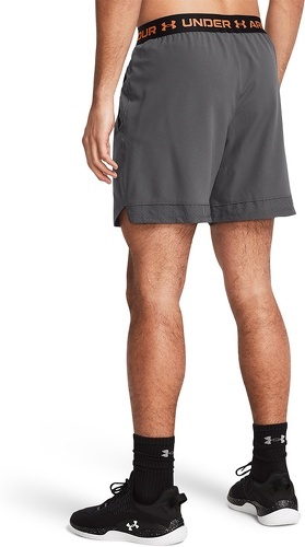 UNDER ARMOUR-Short tissé Under Armour Vanish 26 cm-3