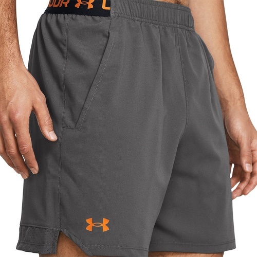 UNDER ARMOUR-Short tissé Under Armour Vanish 26 cm-4