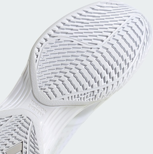 adidas Performance-AvaCourts 2-3