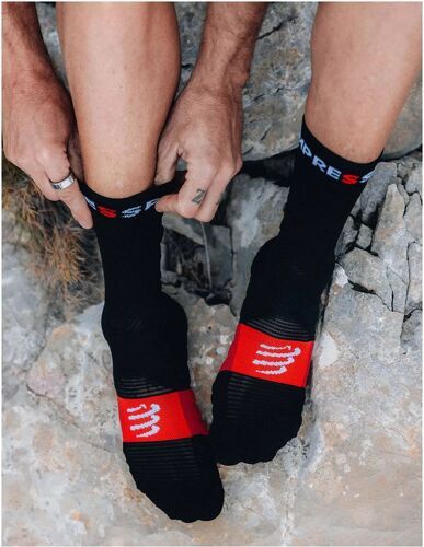 COMPRESSPORT-Chaussettes ultra trail v2.0-3