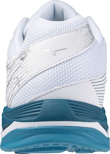 MIZUNO-Wave Voltage-4