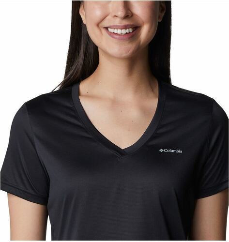 Columbia-Columbia Hike V Neck-1