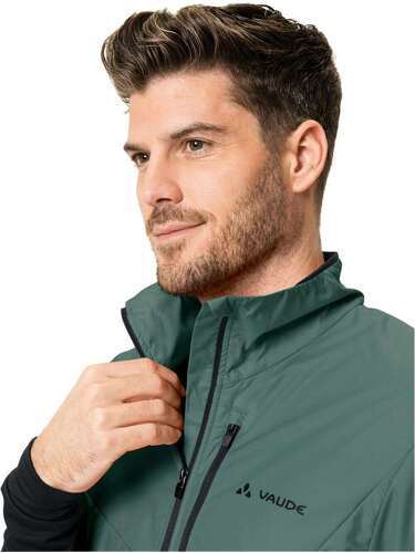 VAUDE-Men's Kuro Light Jacket-2