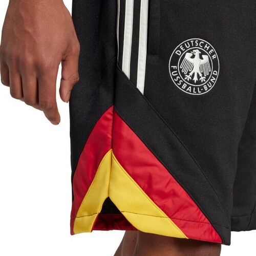 adidas-Pantaloncini Germania 2025-4