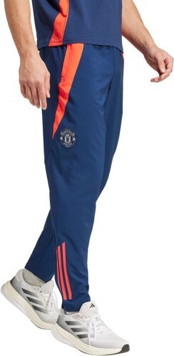 adidas-Pantaloni Da Tuta Prematch Manchester United 2024/25-1