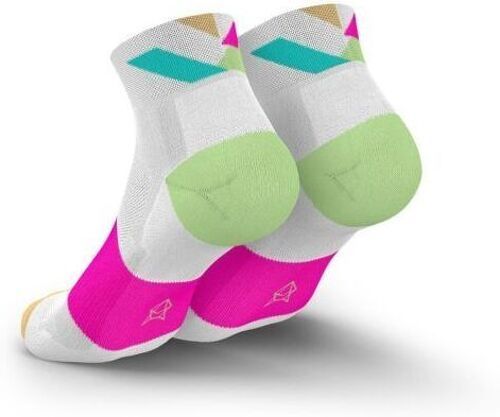 INCYLENCE-ULTRALIGHT STRIKES SHORT Socks-1