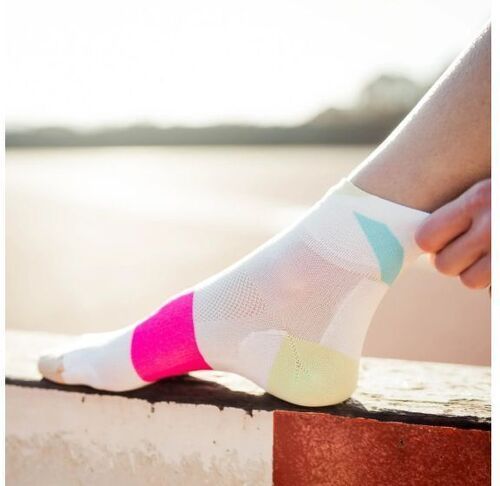 INCYLENCE-ULTRALIGHT STRIKES SHORT Socks-2