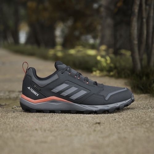 adidas-Adidas Tracerocker 2.0 Gore Tex-2