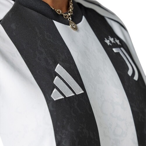 adidas-Maillot Domicile Juventus 2024/2025-4