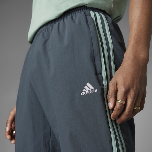 adidas Performance-Pantalon de survêtement Real Madrid Seasonal-3