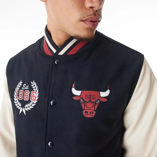 NEW ERA-Veste Chicago Bulls NBA Inj Varsity-2