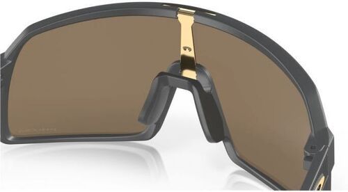 OAKLEY-Sutro S Matte Carbon Prizm 24K-3