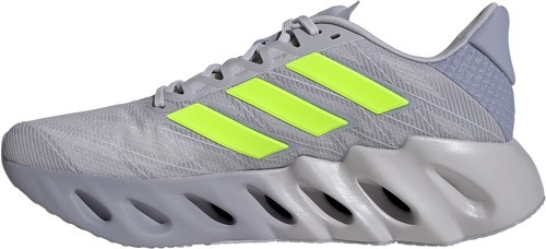 adidas-Chaussures de running adidas Switch Fwd 2-4