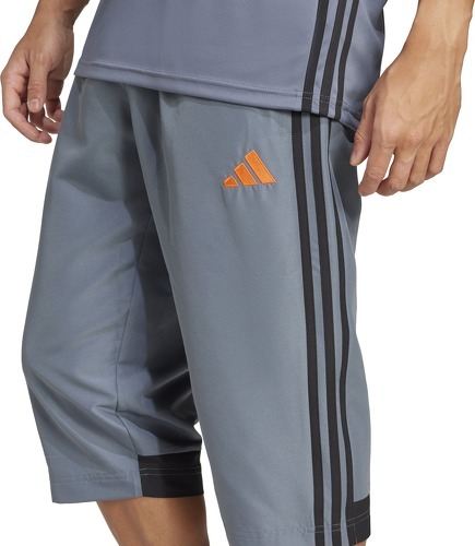 adidas-Pantalon d'entraînement tissé 3/4 adidas Tiro 25 Essentials-4